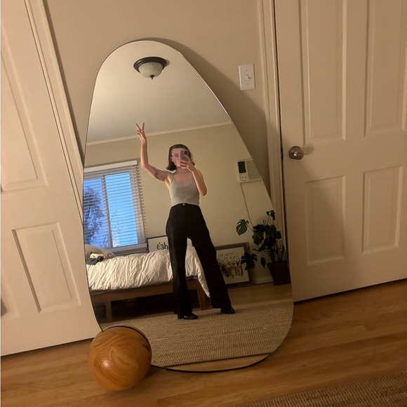 Meet your Posher, Alina - Picture 1 of 1